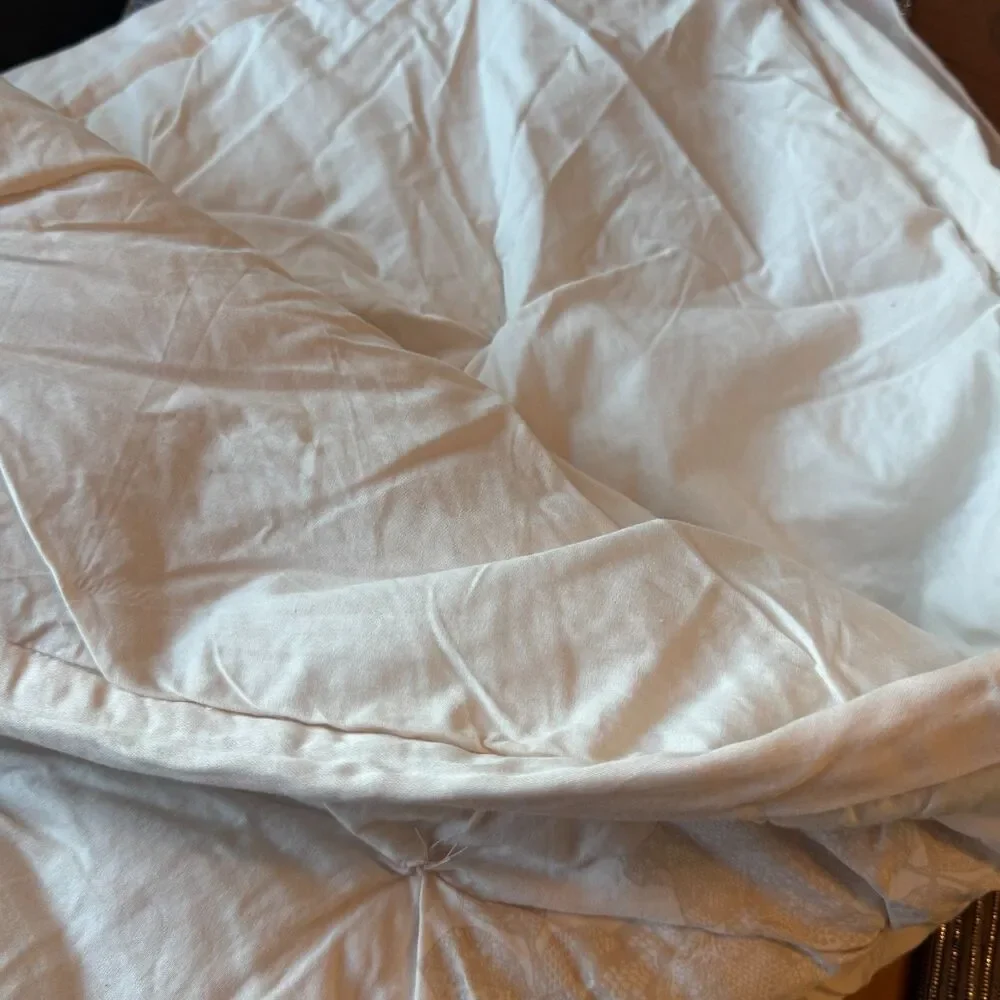 Pottery Barn Kids Monique Lhuillier Ethereal Lace Baby Quilt Blush 36x50